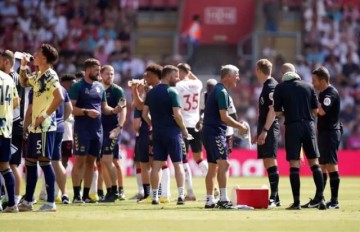 九游体育-热浪逼人比赛难受 英超各队有什么应对之策？